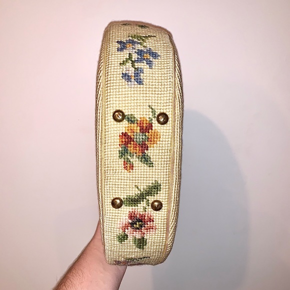 Beautiful Vintage 1950’s Needlepoint Purse - Picture 6 of 8